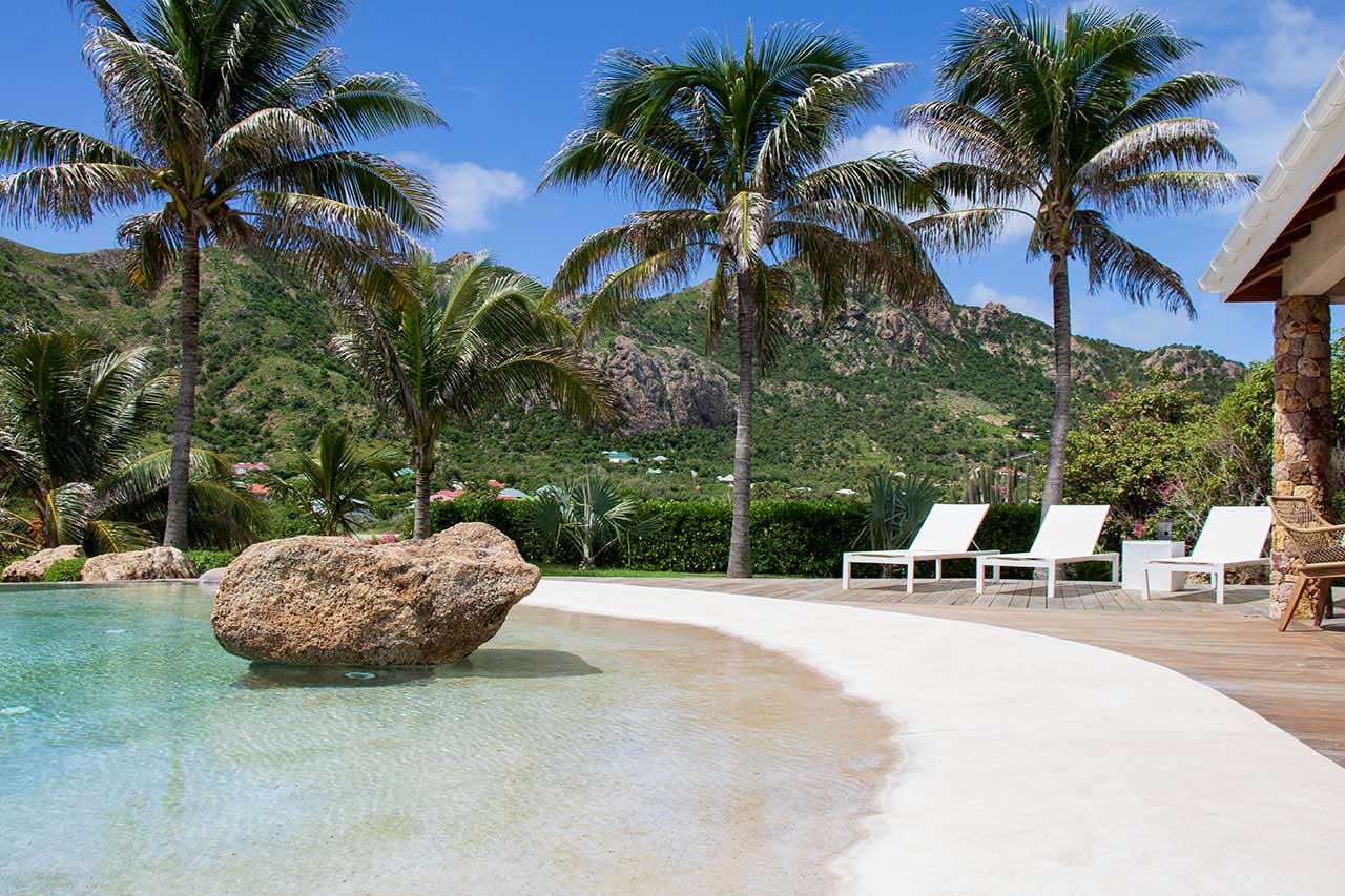 Villa La Roche dans l'Eau : Jardin et Vue